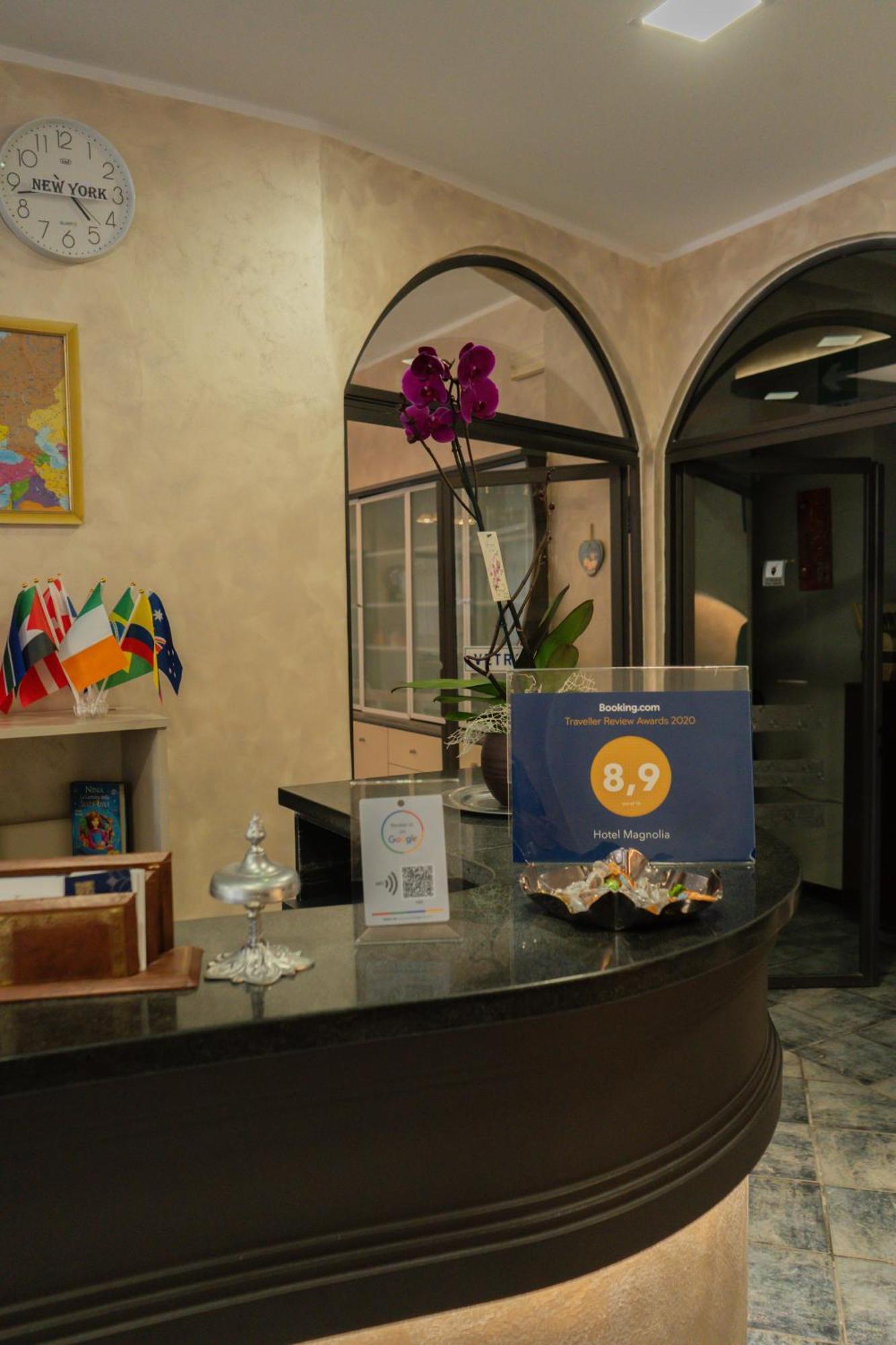 Hotel Magnolia Albenga Esterno foto