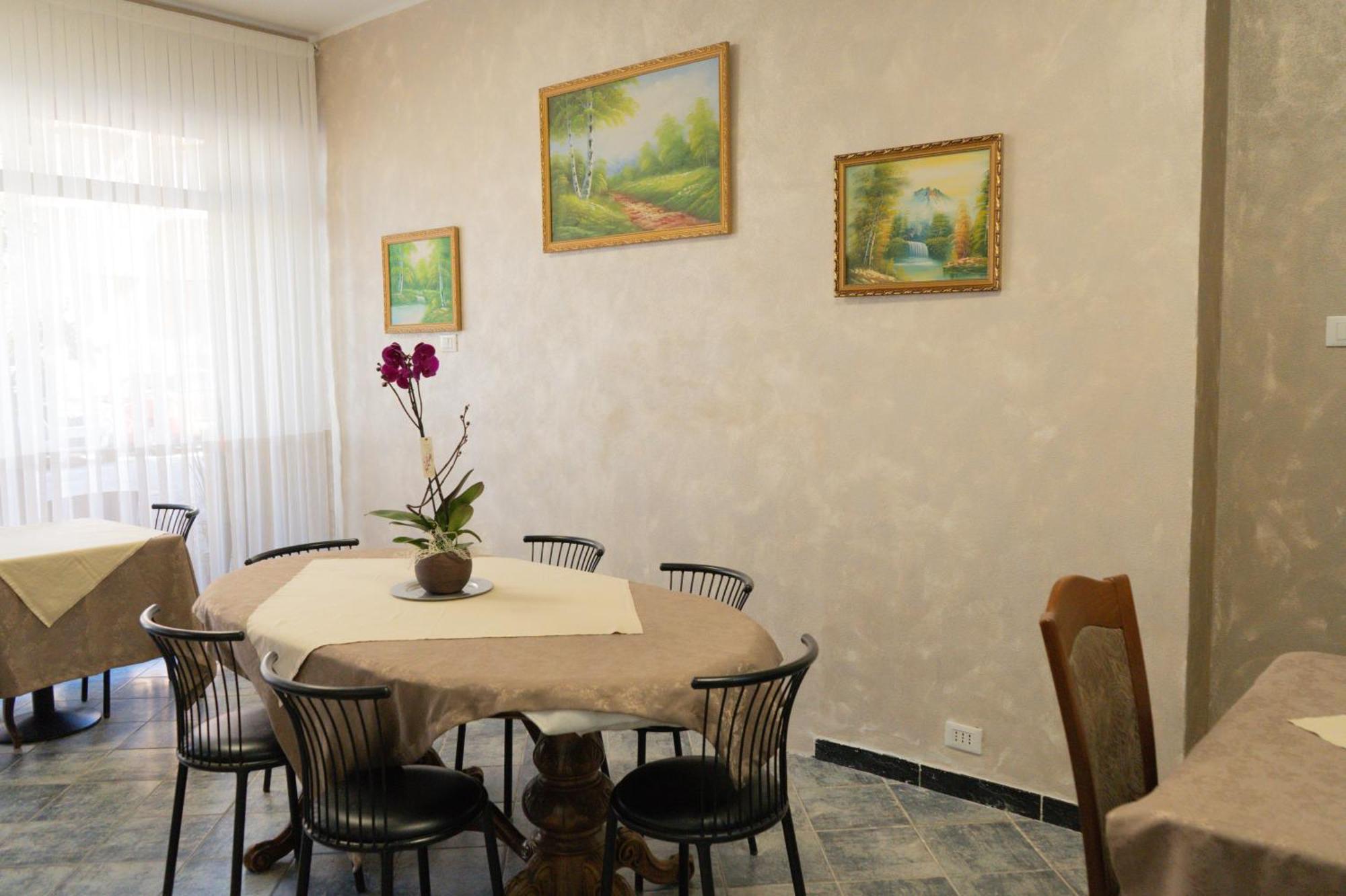 Hotel Magnolia Albenga Esterno foto