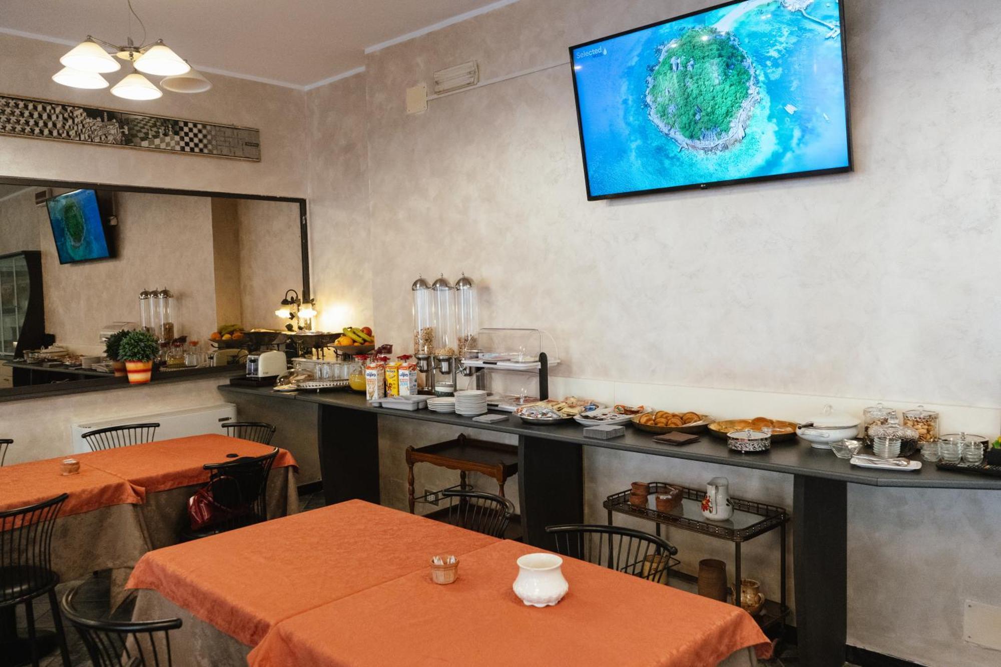 Hotel Magnolia Albenga Esterno foto