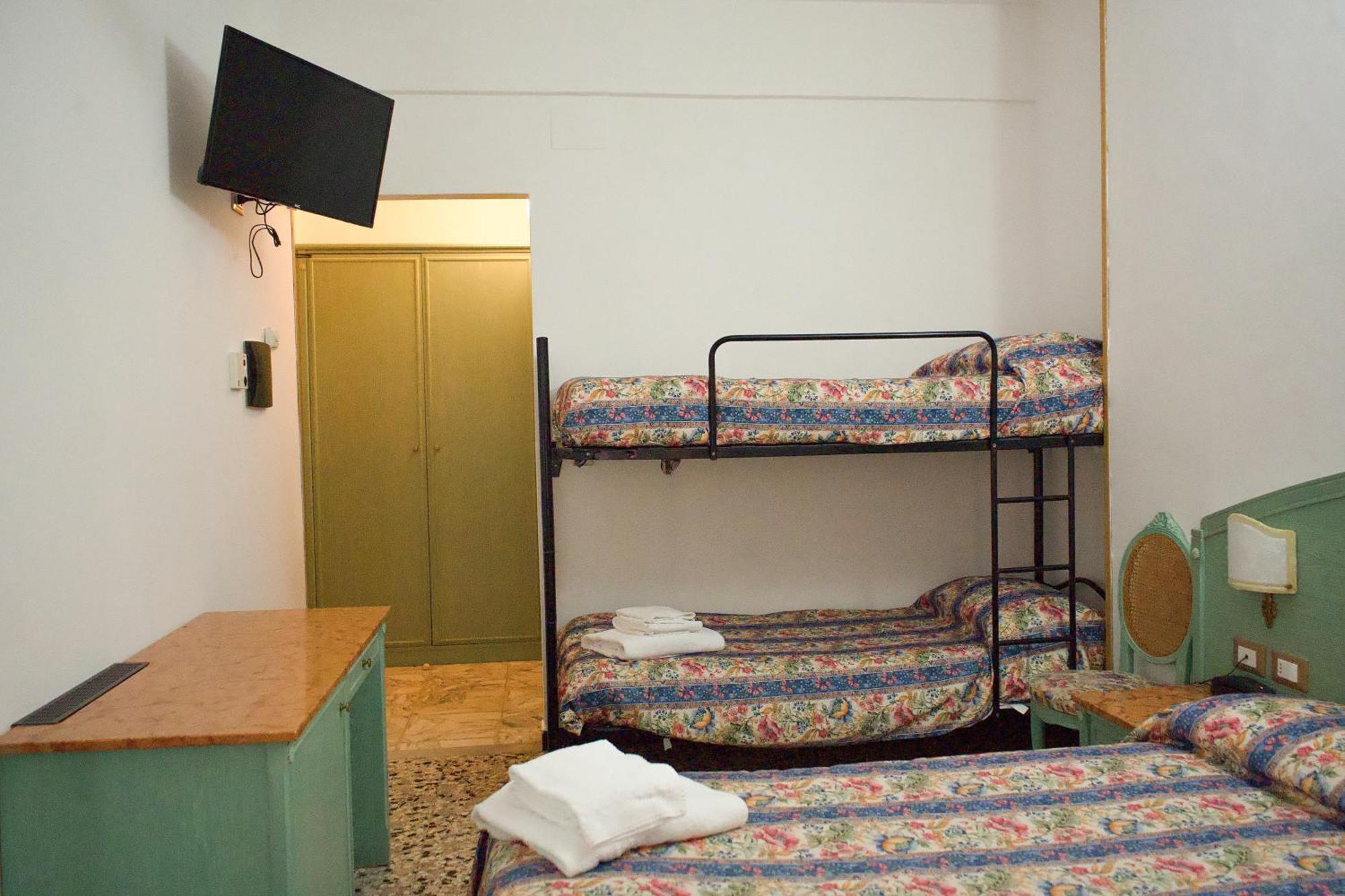 Hotel Magnolia Albenga Esterno foto